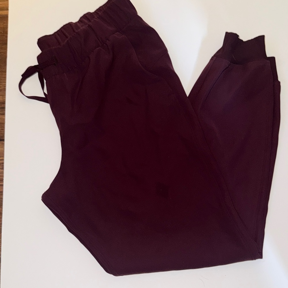 Lululemon Burgundy Woven Jogger Pants